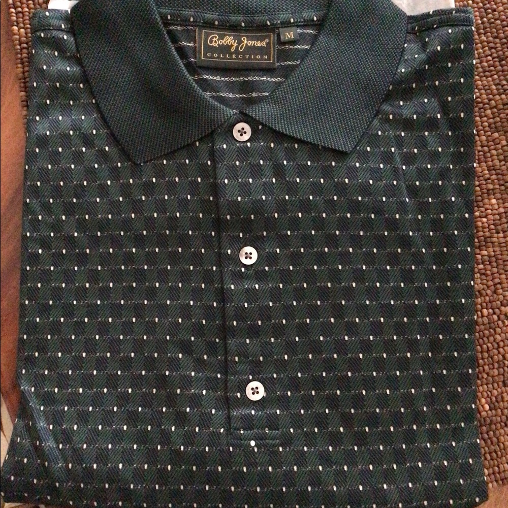 Bobby Jones M New in tissue paper